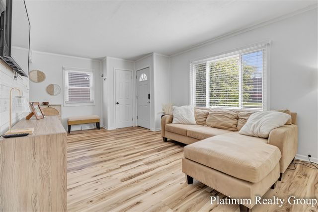 2390 Greenwood Street, Muskegon, MI 49441