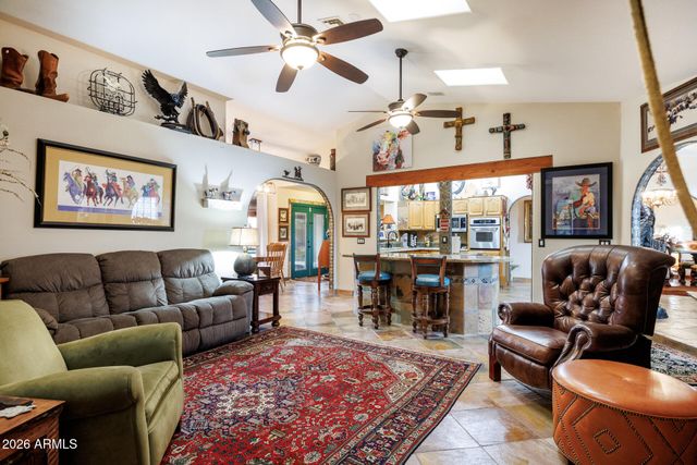 9125 N PASEO PALO VERDE Road, Casa Grande, AZ 85194