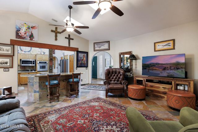 9125 N PASEO PALO VERDE Road, Casa Grande, AZ 85194