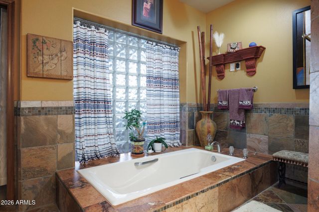 9125 N PASEO PALO VERDE Road, Casa Grande, AZ 85194