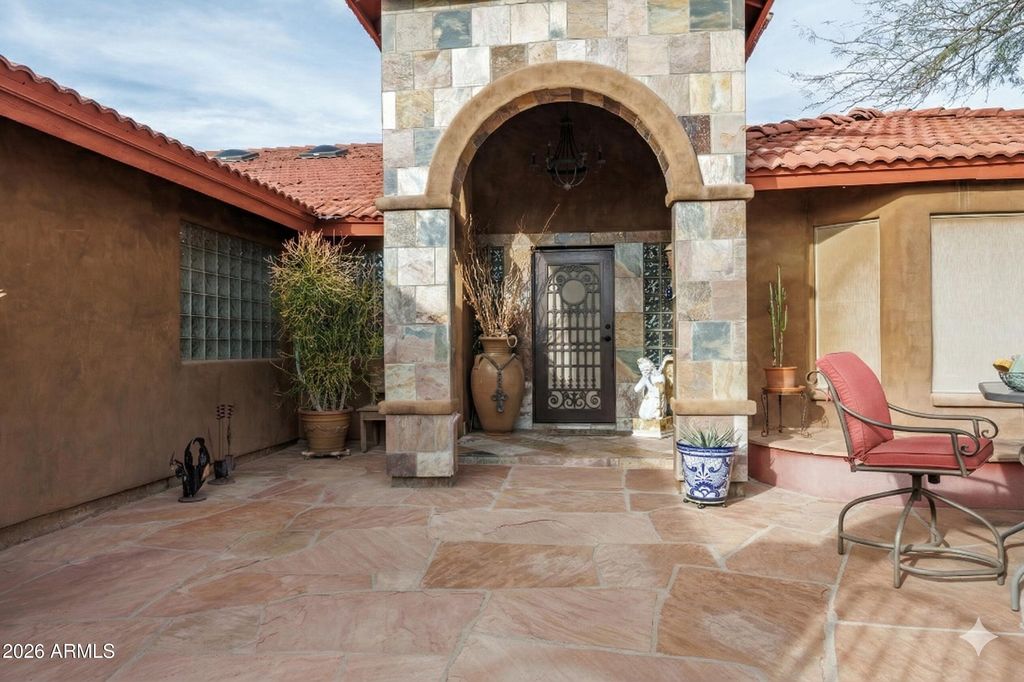 Image 11 of property listing at 9125 N PASEO PALO VERDE Road, Casa Grande, AZ 85194