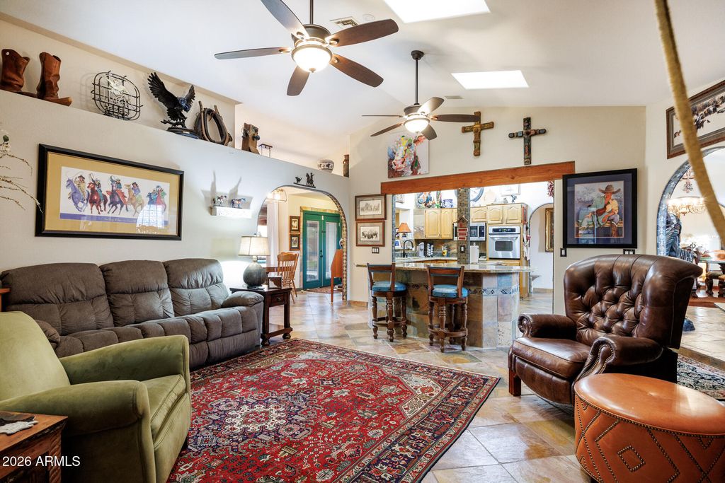 Image 22 of property listing at 9125 N PASEO PALO VERDE Road, Casa Grande, AZ 85194