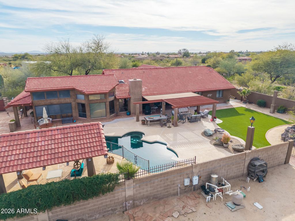 Image 6 of property listing at 9125 N PASEO PALO VERDE Road, Casa Grande, AZ 85194