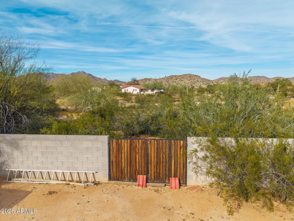 Image 81 of property listing at 9125 N PASEO PALO VERDE Road, Casa Grande, AZ 85194