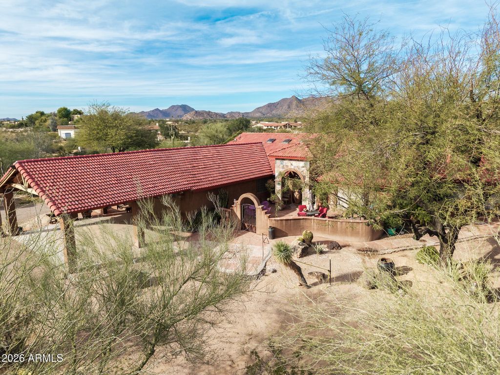Image 97 of property listing at 9125 N PASEO PALO VERDE Road, Casa Grande, AZ 85194