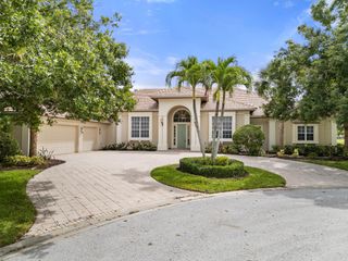 1419 SW Blue Bird Cove, Port St Lucie, FL 34986