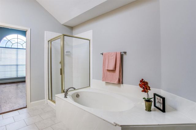 2103 Amherst Drive, Lewisville, TX 75067