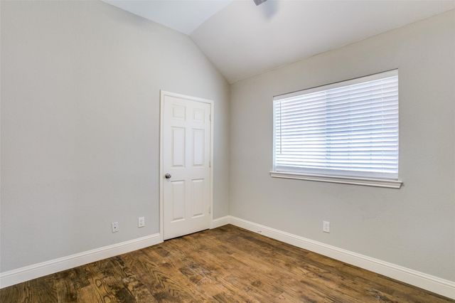 2103 Amherst Drive, Lewisville, TX 75067