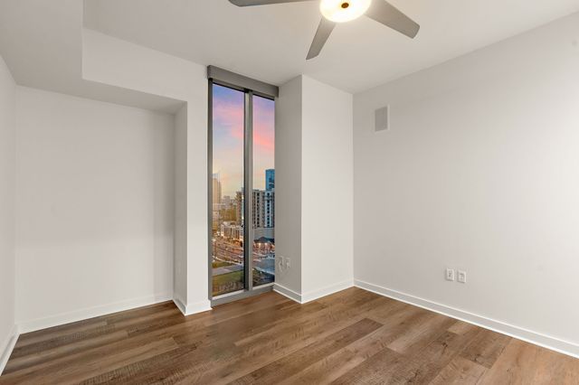 1212 Laurel St Apt 1215, Nashville, TN 37203