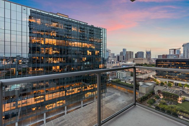 1212 Laurel St Apt 1215, Nashville, TN 37203