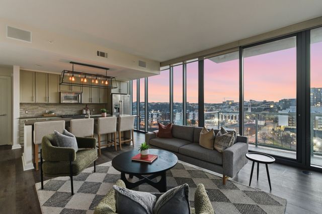 1212 Laurel St Apt 1215, Nashville, TN 37203