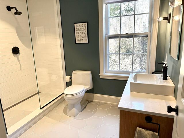 374 S Mountain Road, New City, NY 10956