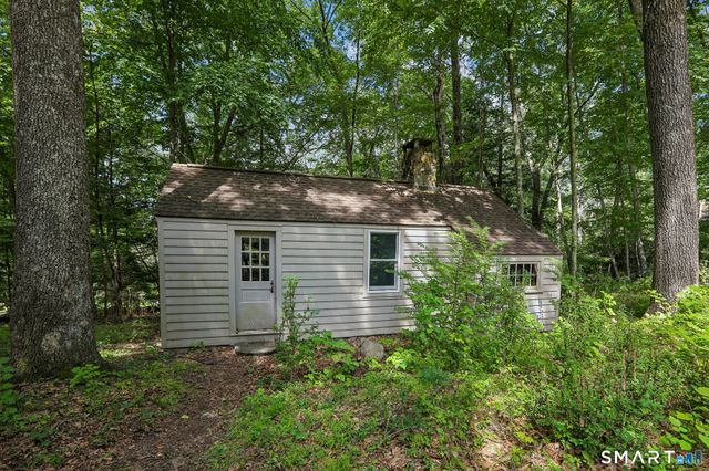 22 Great Pasture Road, Redding, CT 06896