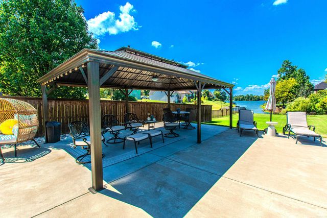 7303 Worth Avenue E., Benton, AR 72019