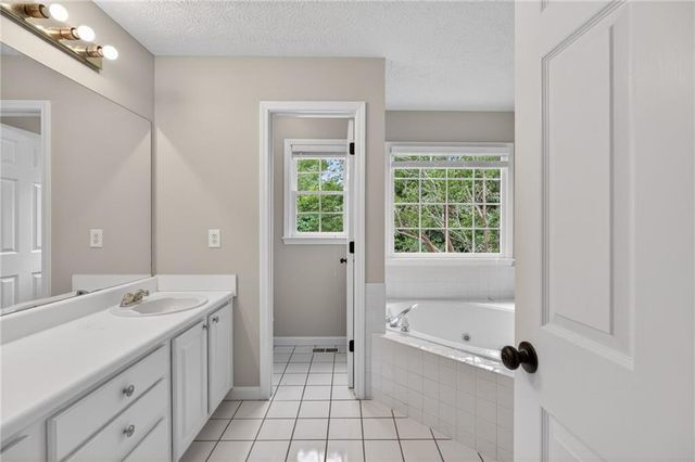 3301 Connie Way, Winston, GA 30187