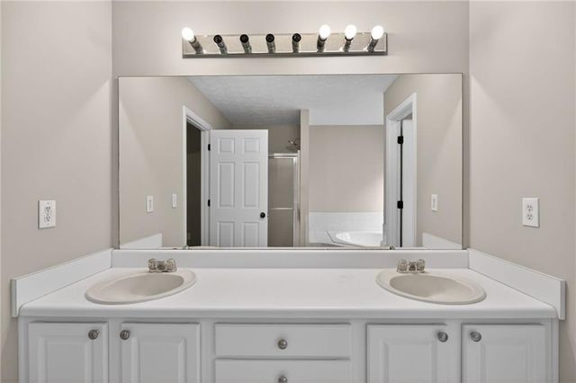 3301 Connie Way, Winston, GA 30187