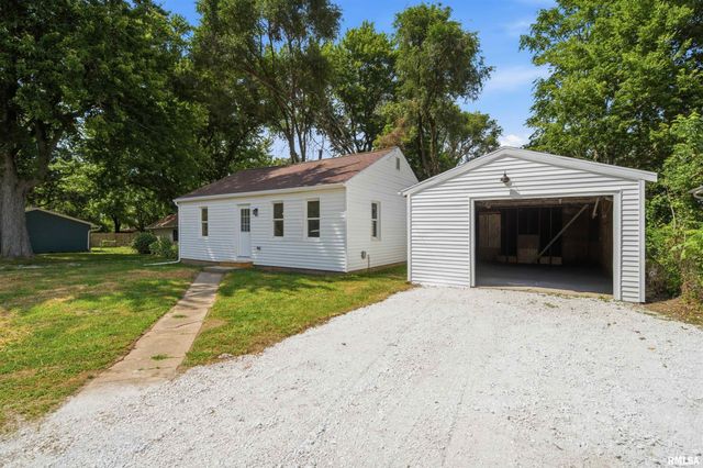 145 OAKLAWN Circle, Creve Coeur, IL 61610