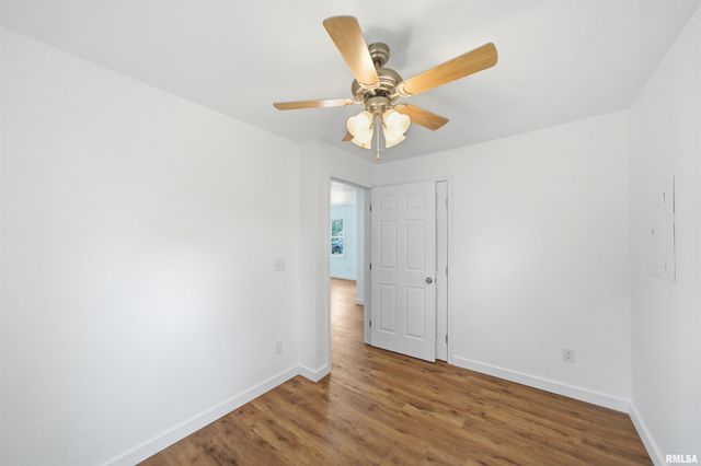 145 OAKLAWN Circle, Creve Coeur, IL 61610