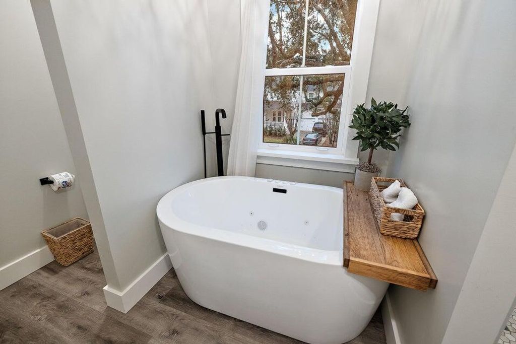 Image 13 of property listing at 3034 Baltimore Street, Charleston, SC 29492