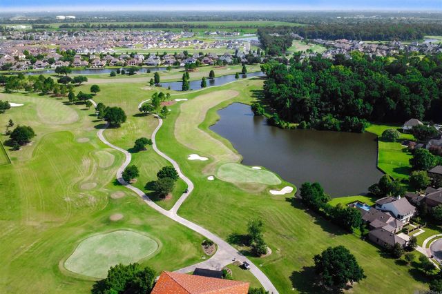 3108 Veranda Lakes Dr, Saint George, LA 70810