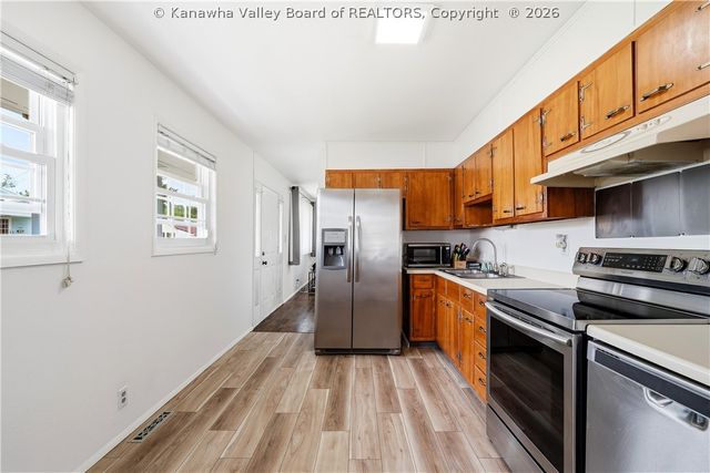 207 Lakeview Drive, Hurricane, WV 25526