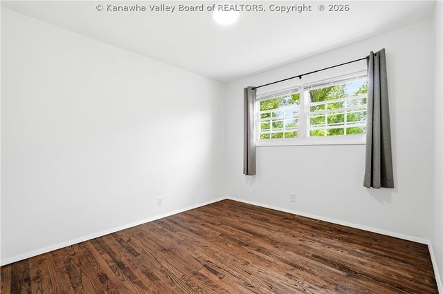 207 Lakeview Drive, Hurricane, WV 25526