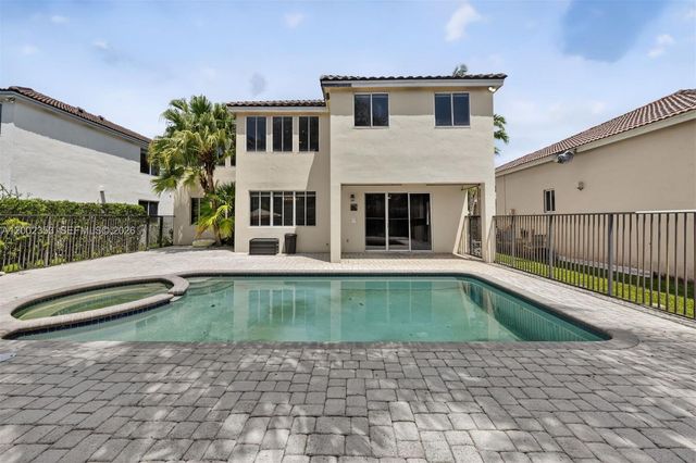 1115 Camellia Cir, Weston, FL 33326