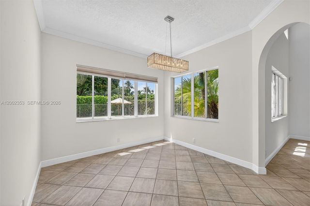 1115 Camellia Cir, Weston, FL 33326