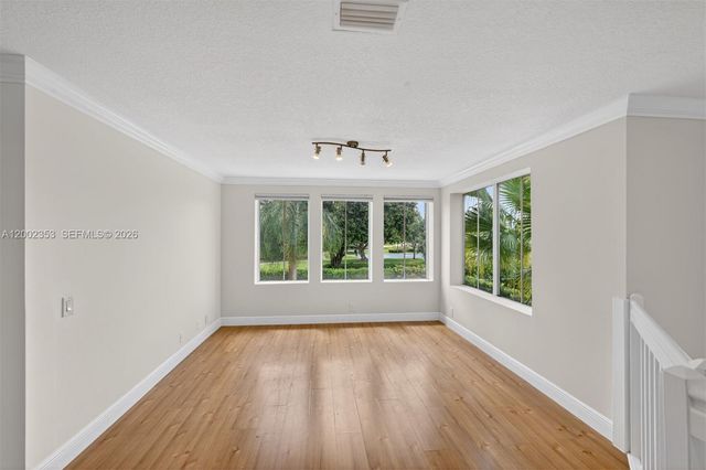 1115 Camellia Cir, Weston, FL 33326