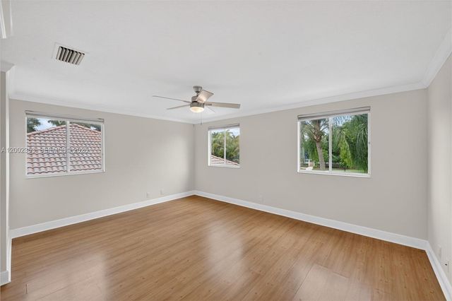 1115 Camellia Cir, Weston, FL 33326