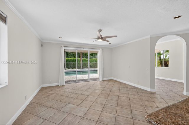 1115 Camellia Cir, Weston, FL 33326