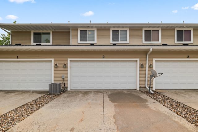 2341 Hart Avenue 2, Des Moines, IA 50320