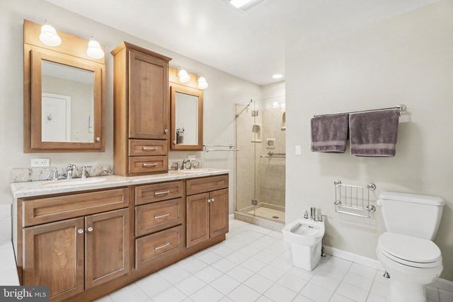 1214 QUAIL HOLLOW RD, Hummelstown, PA 17036