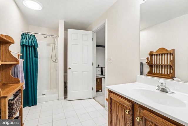 1214 QUAIL HOLLOW RD, Hummelstown, PA 17036