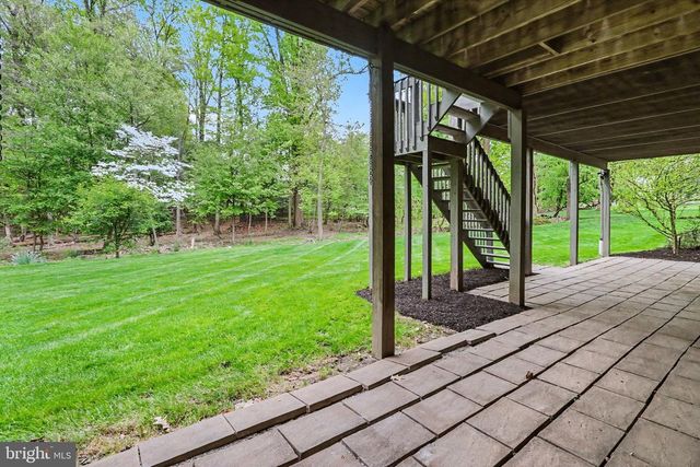 1214 QUAIL HOLLOW RD, Hummelstown, PA 17036