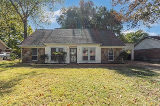 6863 GLENWICK DR, Memphis, TN 38141