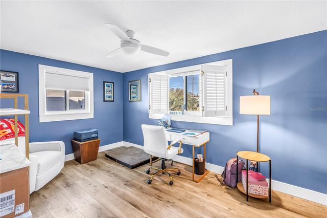 354 74TH AVENUE NE, St Petersburg, FL 33702