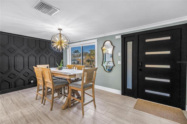 354 74TH AVENUE NE, St Petersburg, FL 33702