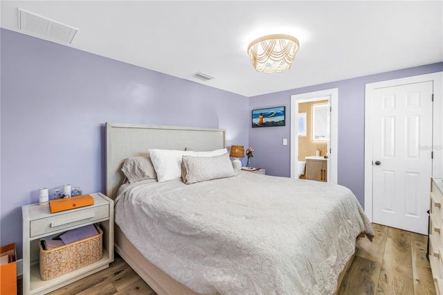 354 74TH AVENUE NE, St Petersburg, FL 33702