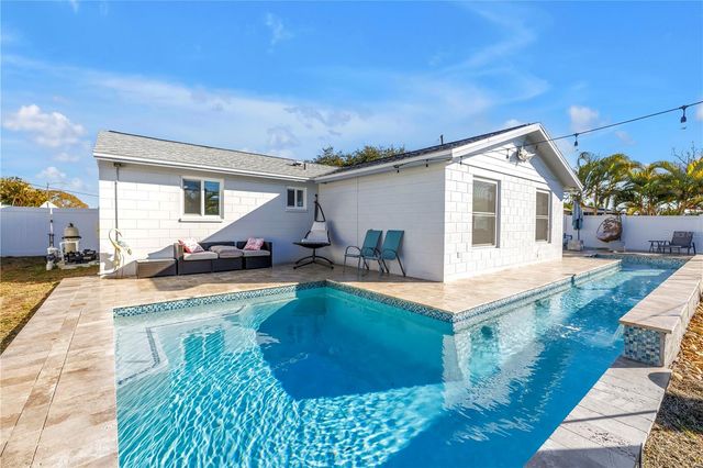 354 74TH AVENUE NE, St Petersburg, FL 33702