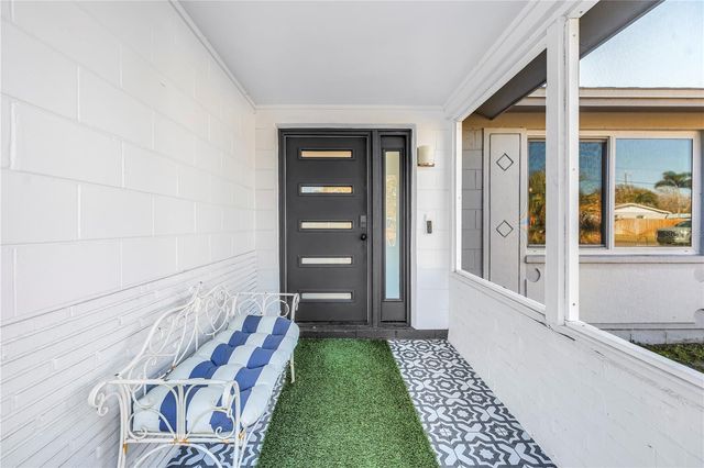 354 74TH AVENUE NE, St Petersburg, FL 33702