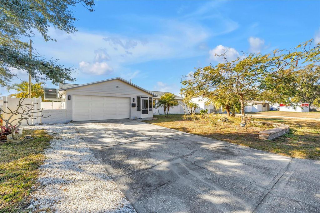 354 74TH AVENUE NE, St Petersburg, FL 33702