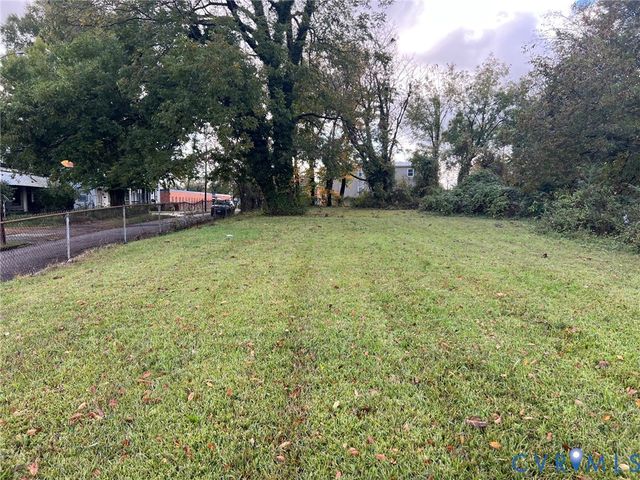 628 W Washington St, Petersburg, VA 23803