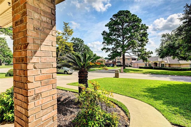 12959 N Puffin Lane, Willis, TX 77318