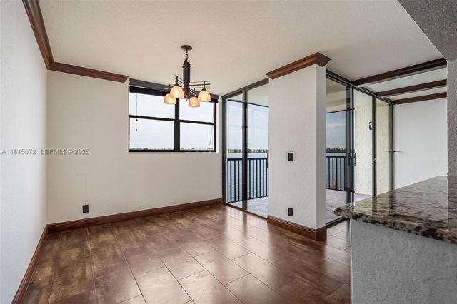 106 Lake Emerald Drive 210, Oakland Park, FL 33309