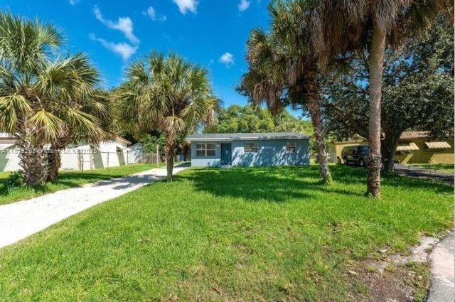 1040 NW 23rd Ter, Fort Lauderdale, FL 33311