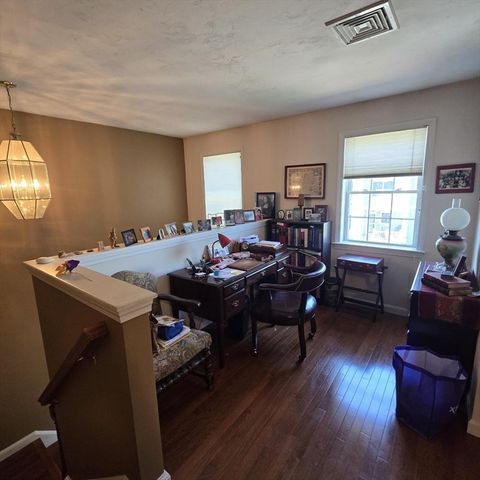 521 Hampton Way 521, Abington, MA 02351