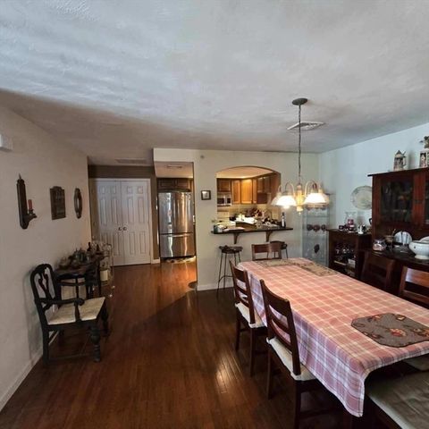 521 Hampton Way 521, Abington, MA 02351