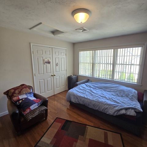 521 Hampton Way 521, Abington, MA 02351