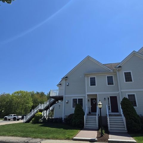 521 Hampton Way 521, Abington, MA 02351